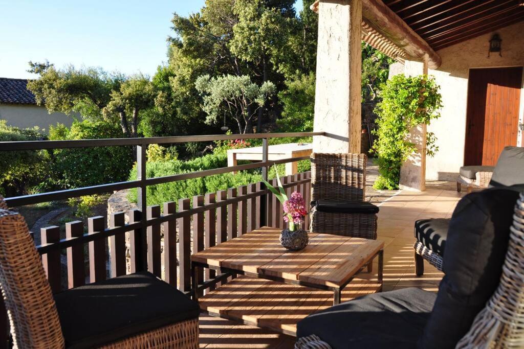 Villa Abeille : Douces Vacances D'Ete Avec Vue Mer Cavalaire-sur-Mer Eksteriør billede